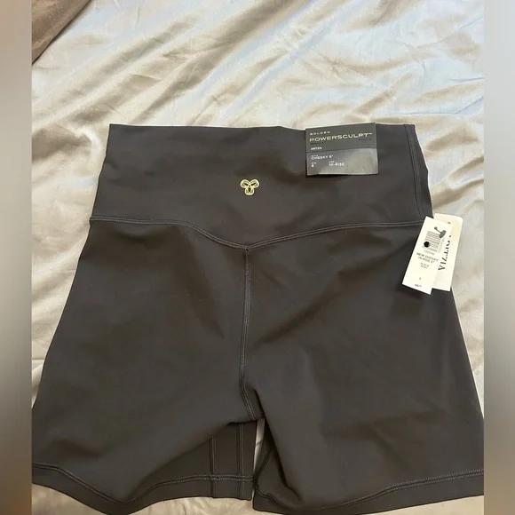 NWT - Aritzia Golden Powersculpt™ New Cheeky Hi-Rise 5" Biker Short (Size 6) - Picture 6 of 7
